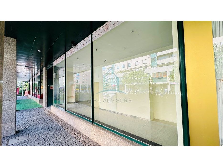 Espaço Comercial para Arrendamento | Boavista - Edificio Lago- Pinh...