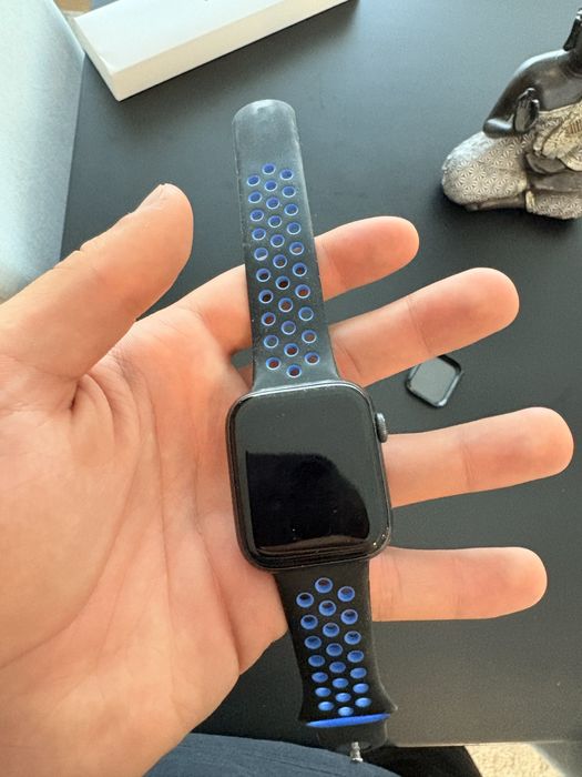 Apple whatch se 44mm