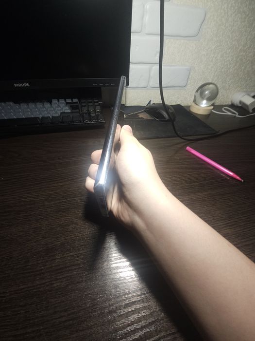 Samsung note 20  не робочий