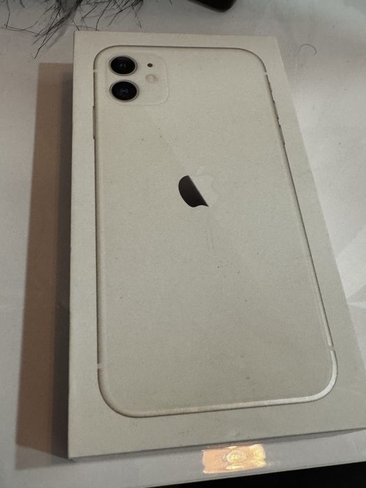 Продам Iphon 11 білий