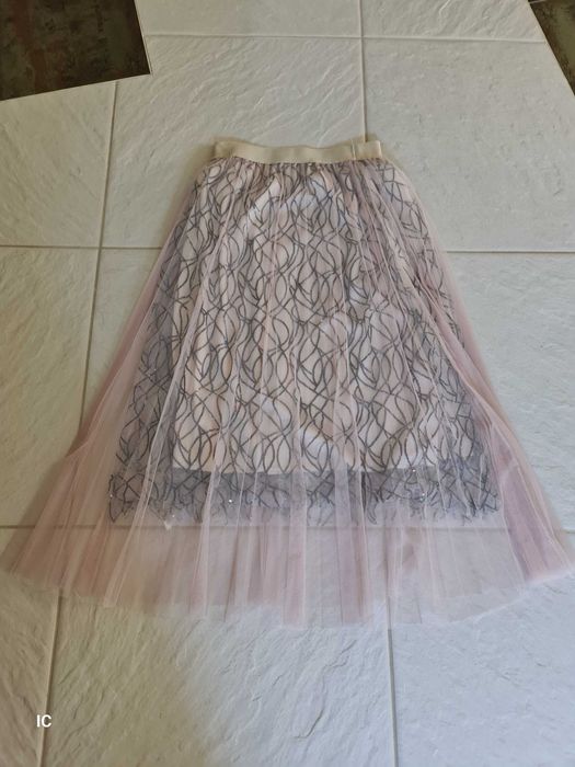 Beżowa plisowana spódniczka dwuwarstwowa