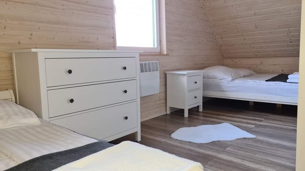Sosnowe Wzgórze Domki Letniskowe Mazury, nad jeziorem, basen, pomost