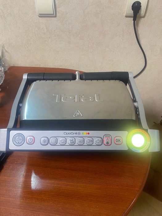 Електрогриль Tefal OptiGrill+
