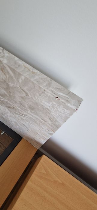 Cama madeira solteiro com mesa cabeceira
