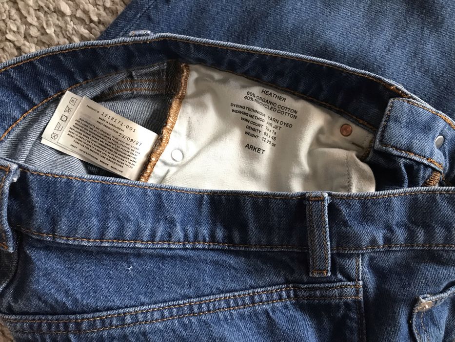 Джинси із середньою посадкою ARKET, розмір 28