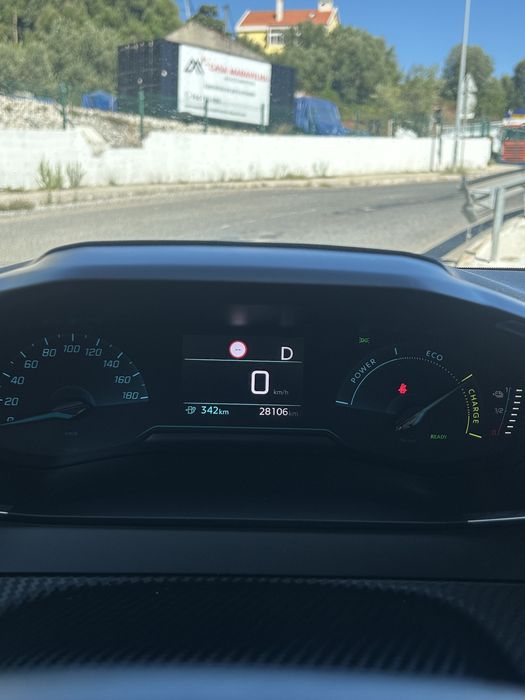 Peugeot e-208 eletrico 2023 iva dedutivel