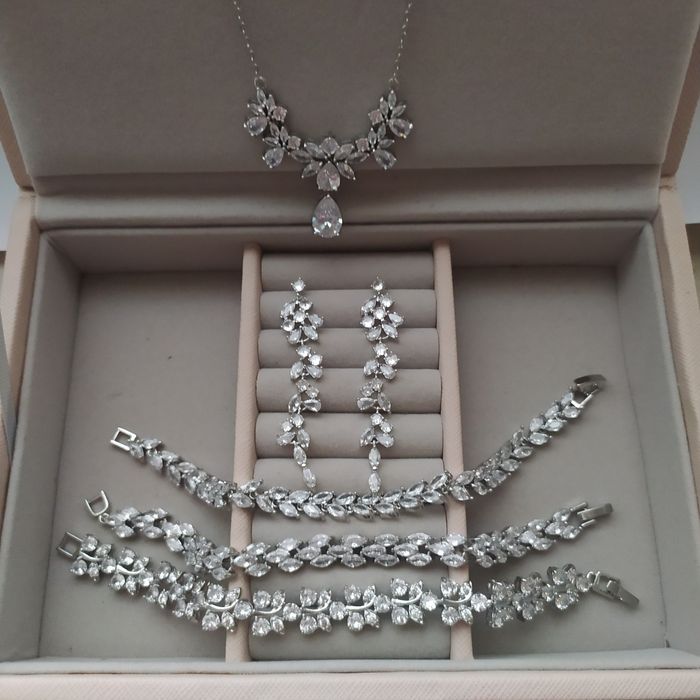 Srebrny komplet ślubny naszyjnik kolczyki bransoletka