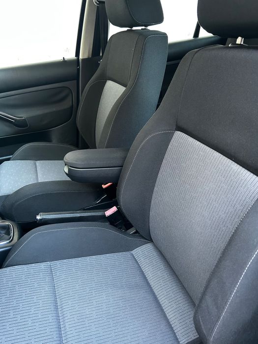 Volkswagen GOLF (1J) Azul