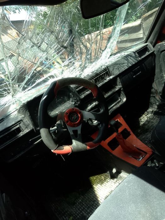 Продам таврію 1102