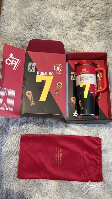 Garrafa Stanley CR7 2026