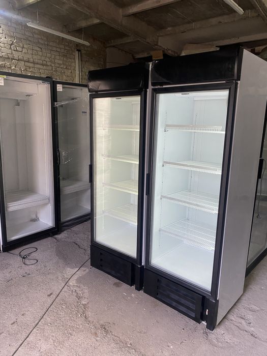 Холодильная кондитерская витрина настольная напольная Ларь Холод Куб