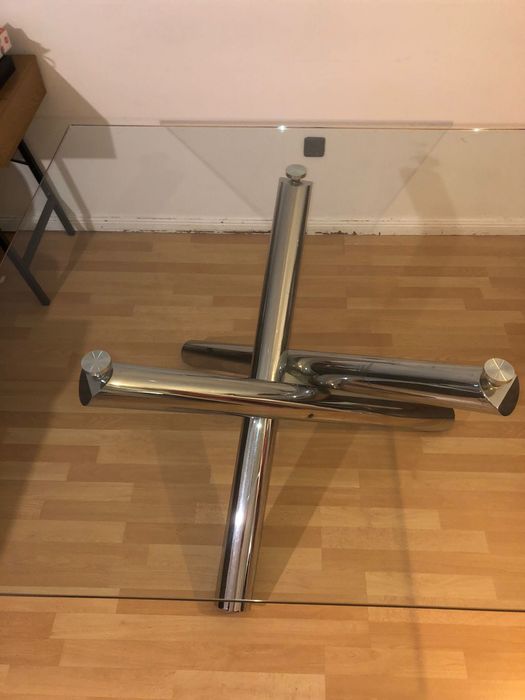 Mesa de vidro 140x140