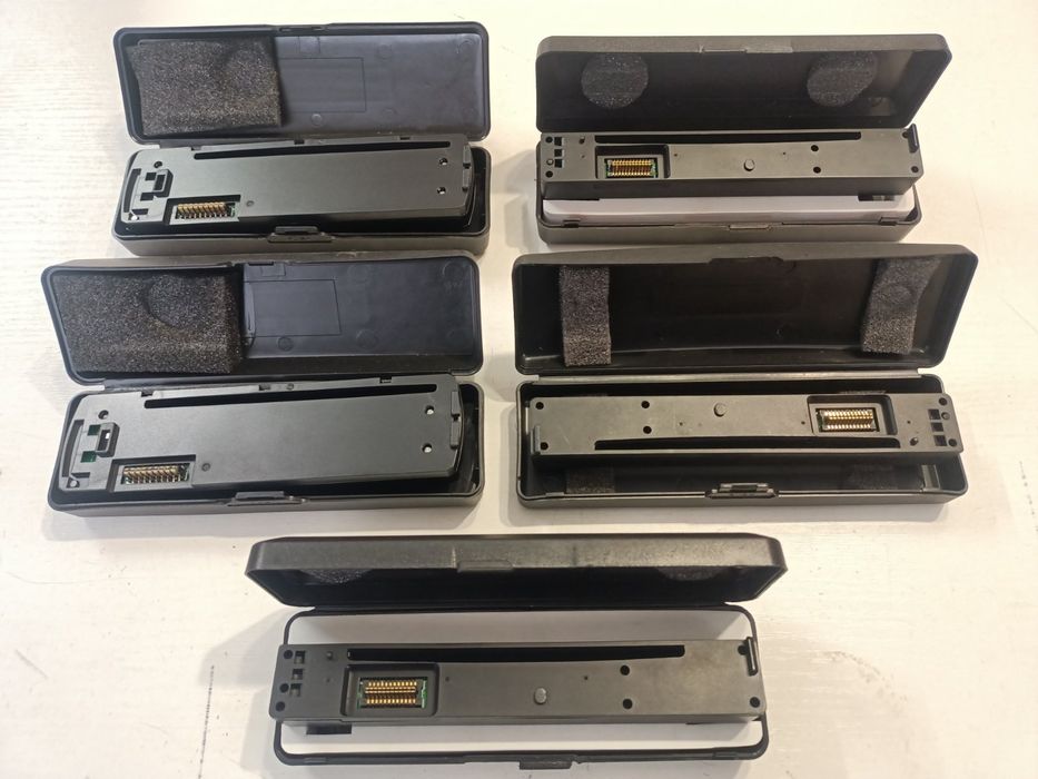 Передняя панель для автомагнитолы.