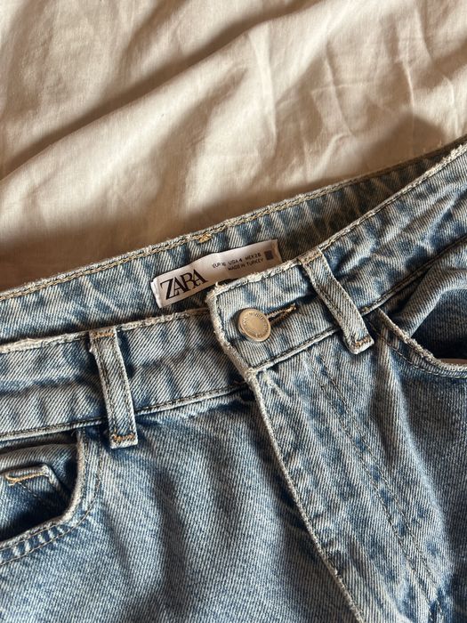 Джинси zara.