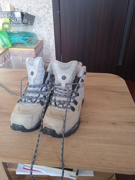 Зимові ботинкиMerrell.