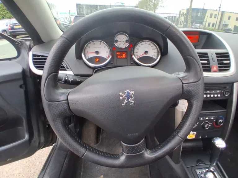 Carro Cabrio Peugeot 207 cc 1.6 VTI