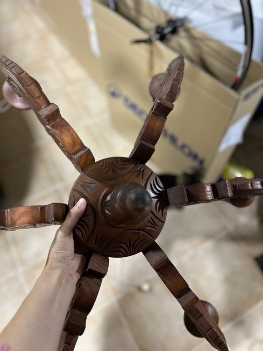 Candelabro/candeeiro de teto em madeira