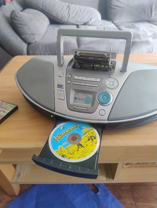 продам бумбокс PANASONIC