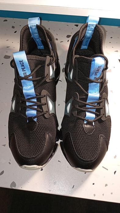 Buty męskie sportowe