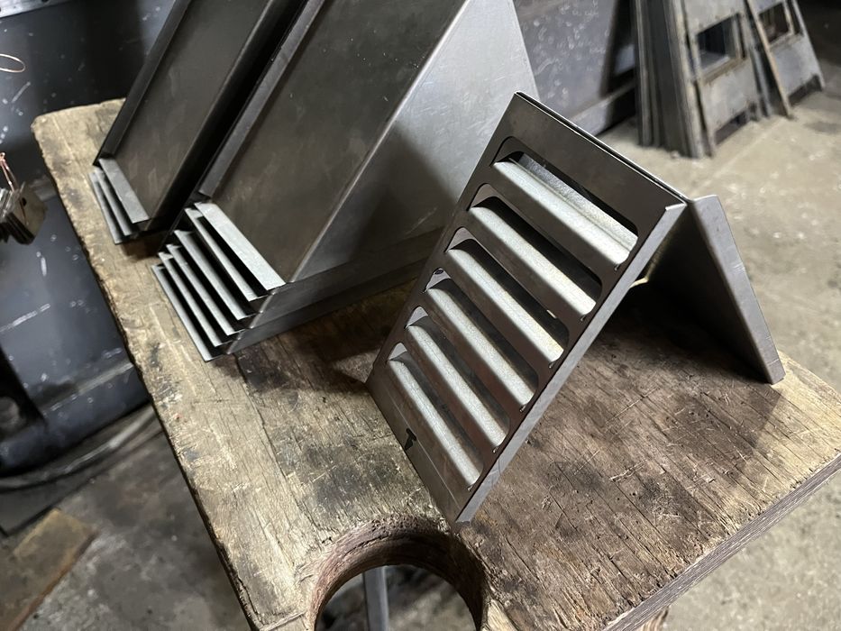 Лазерна різка металу та гнуття. Лазерная резка, гибка