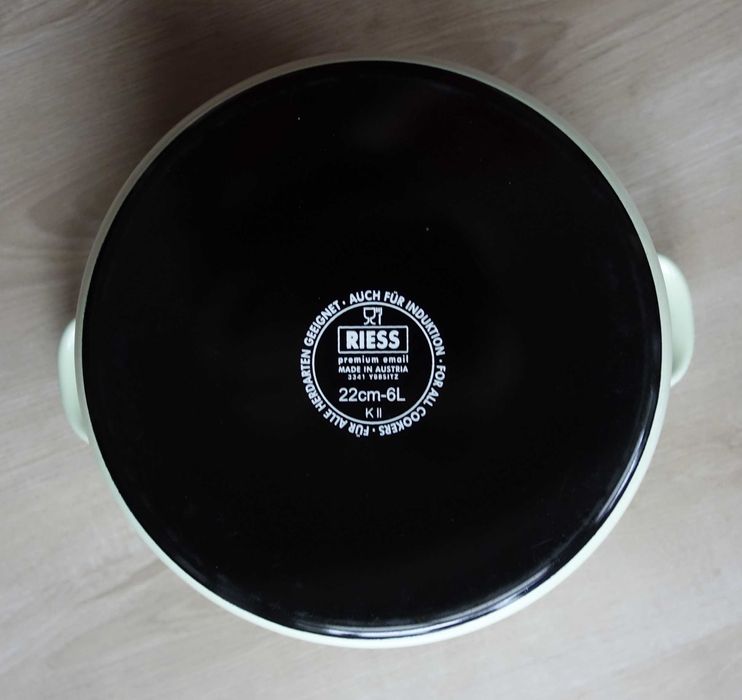 Garnek Riess emaliowany 6l bez pokrywki - jasno zielony