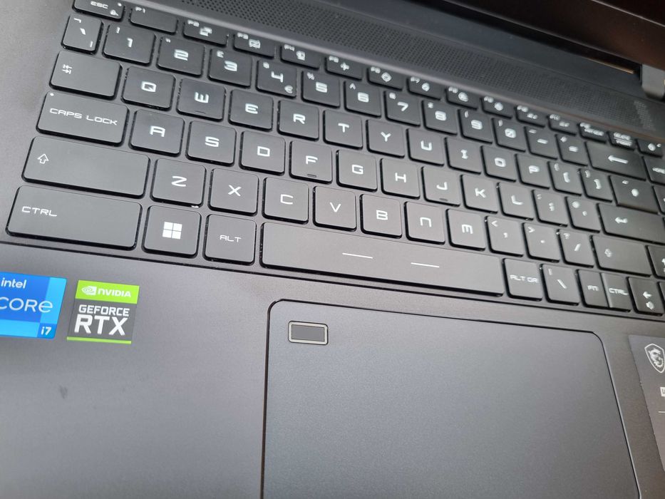 MSI GS66 Stealth 15,6 " 240Hz Intel Core i7 16 GB 1TB SSD  RTX 3070