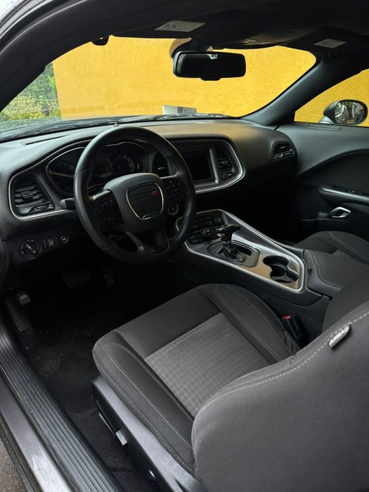 Dodge Challenger model 2021 zamiana