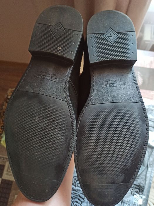 Туфлі замшові.Нові!