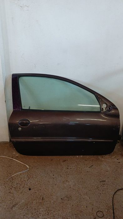 Porta direita peugeot 206 e portas 2003