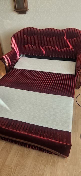 Sofa dwuosobowe rozkładana