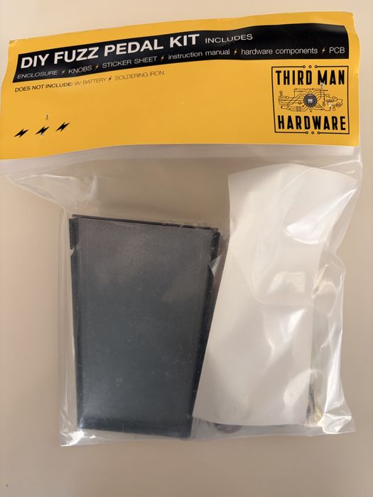 Pedal Fuzz-a-Tron   Jack White / White Stripes NOS - novo/selado 175 €