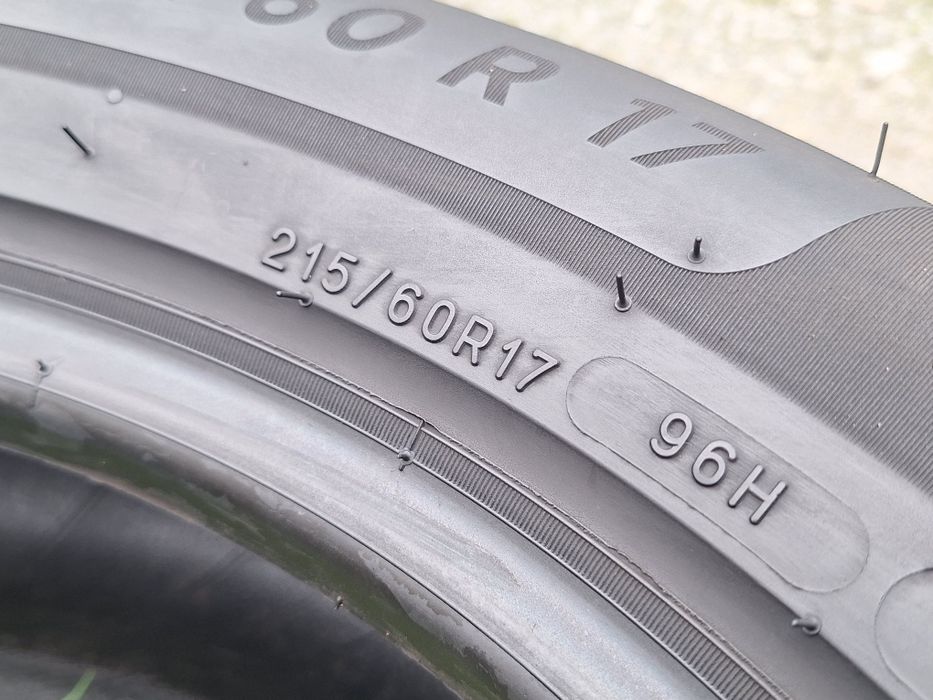 Літній MICHELIN 215 60 R17