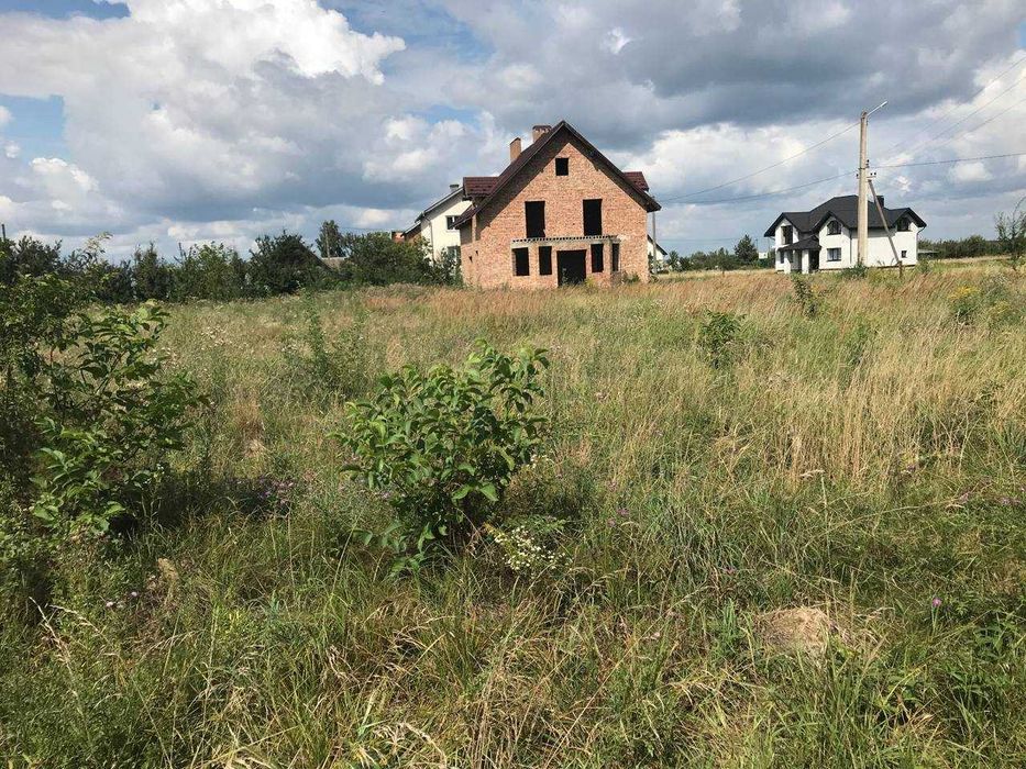 продаж будинку Березіка + велика ділянка 28 сотих.