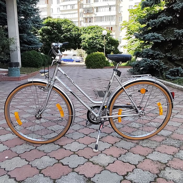 Велосипед на планетарке, дамка, женский велосипед, городской велосипед