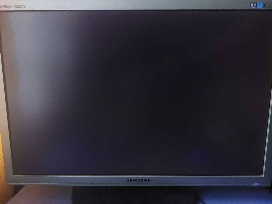 Монітор 21 Samsung 2240BW Class A- 1920 x 1200 TN 16.10 VGA DVI