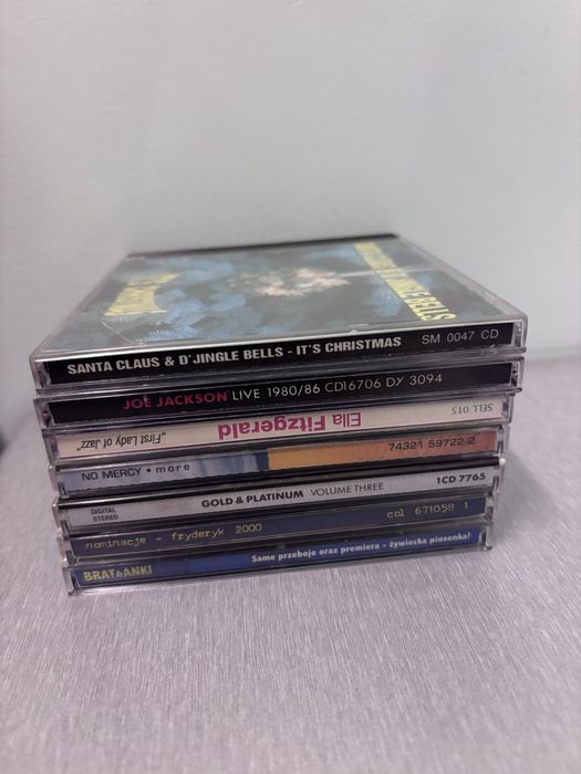 Płyty CD muzyka polska i zagraniczna