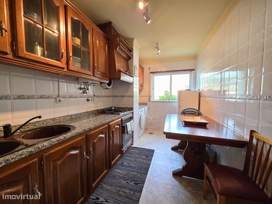 Apartamento T1 com garagem em Areosa, Viana do Castelo