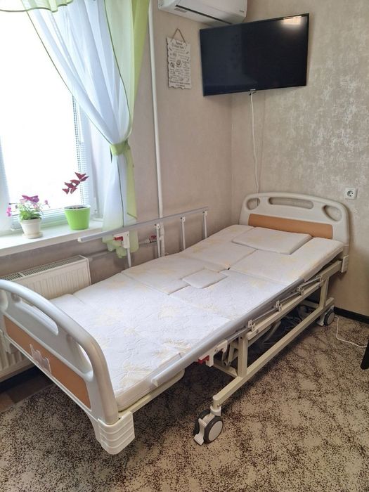 функциональная медицинская кровать с электроприводом