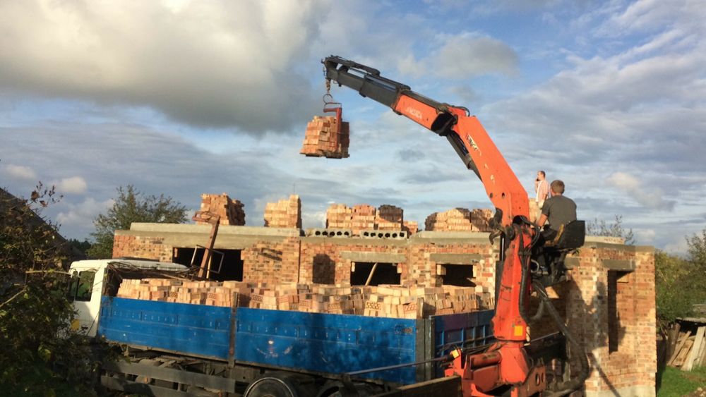 Перевозки . Послуги. Кранами маніпулятор 4х4