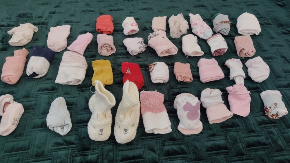 34 par skarpetek rozmiar 50-80