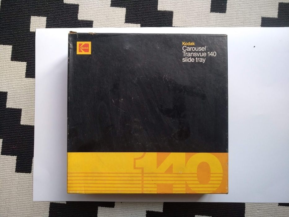 Kodak Carousel Transvue 140 slide tray