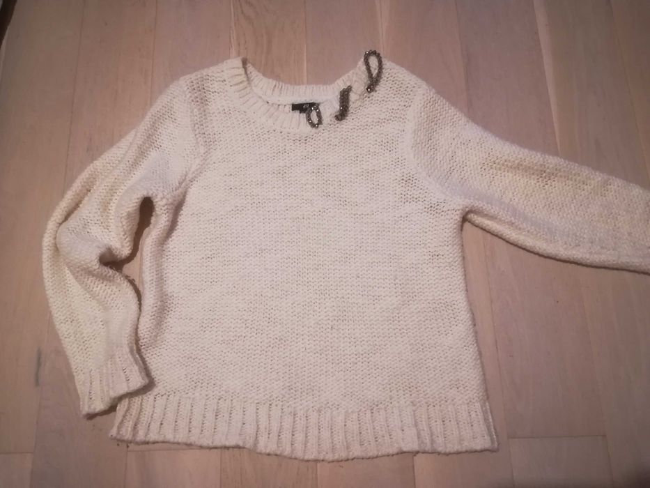 Biały sweter h&m 40