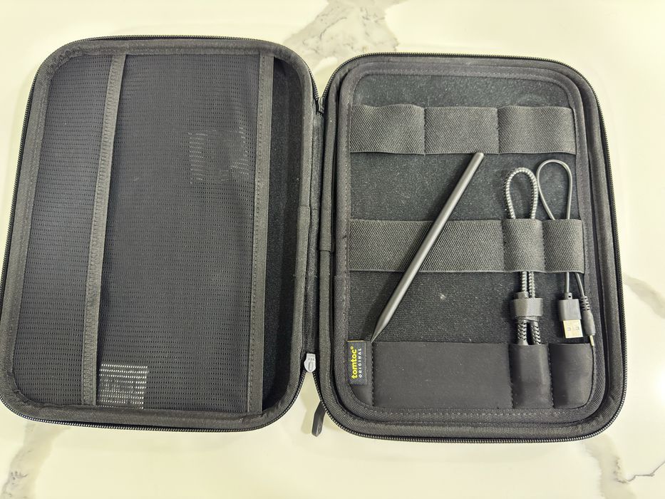 iPad Pro 11” (2ª Geração) + Magic Keyboard + Pencil + moft Snap Case