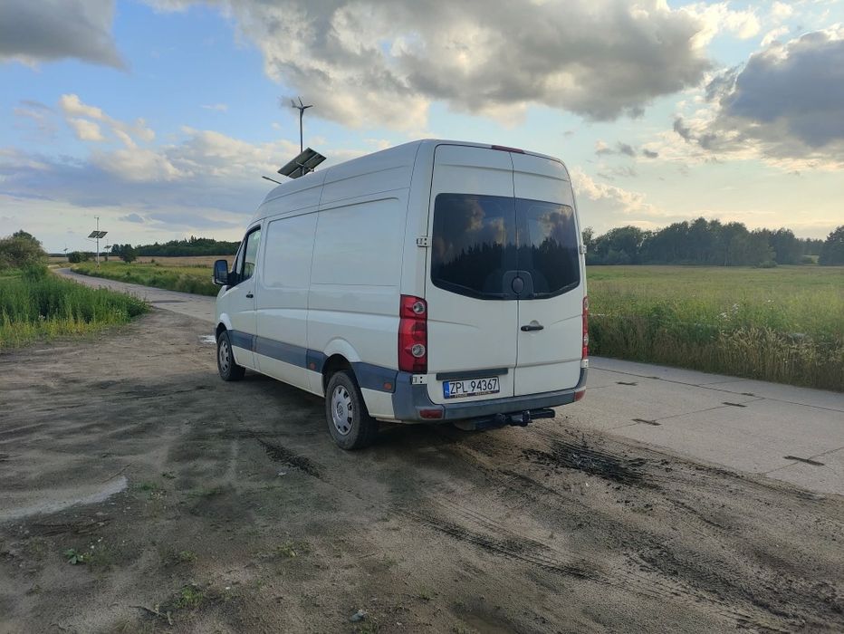 VW CRAFTER 2.5tdi średniak klima, hak, dobry stan