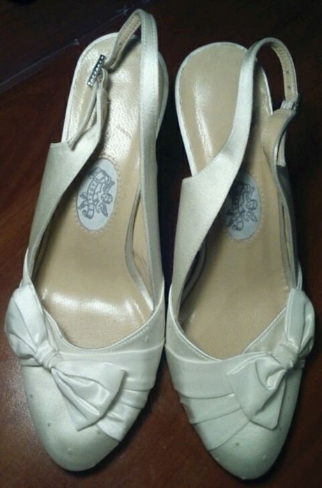 Buty Szpilki Eleganckie Ślubne Białe Skóra Naturalna 38