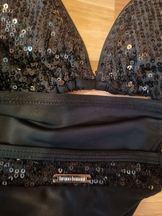 Taniej! Strój kąpielowy dwuczęściowy Bruno Banani czarny w cekiny r.S