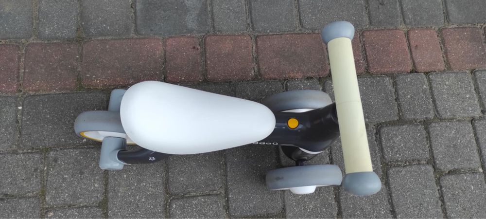 Rowerek biegowy skiddou