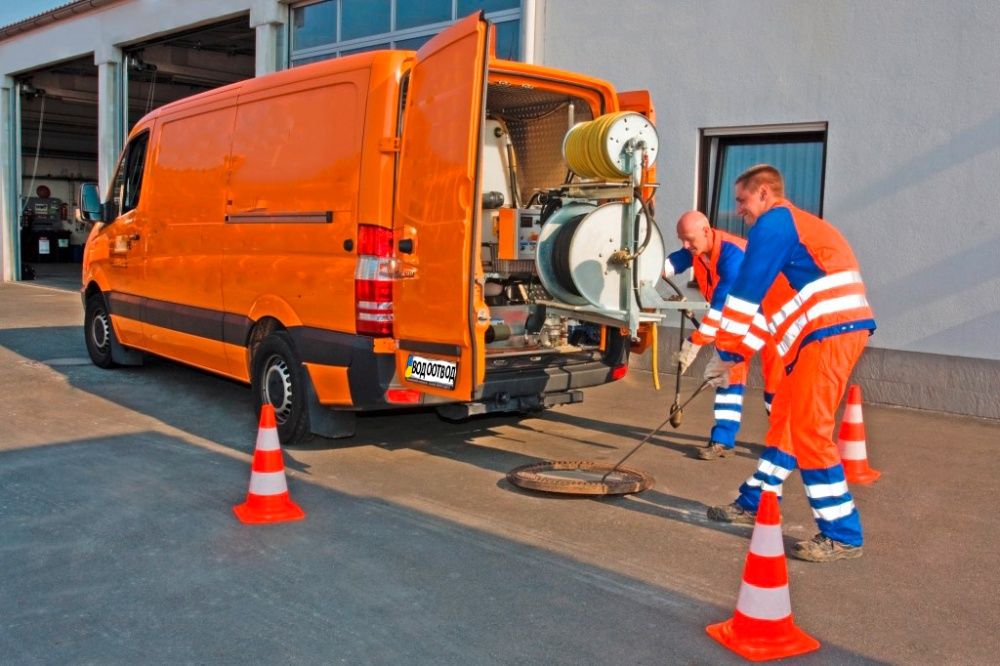 Чистка канализации, промывка и прочистка труб от засоров в Обухове ...