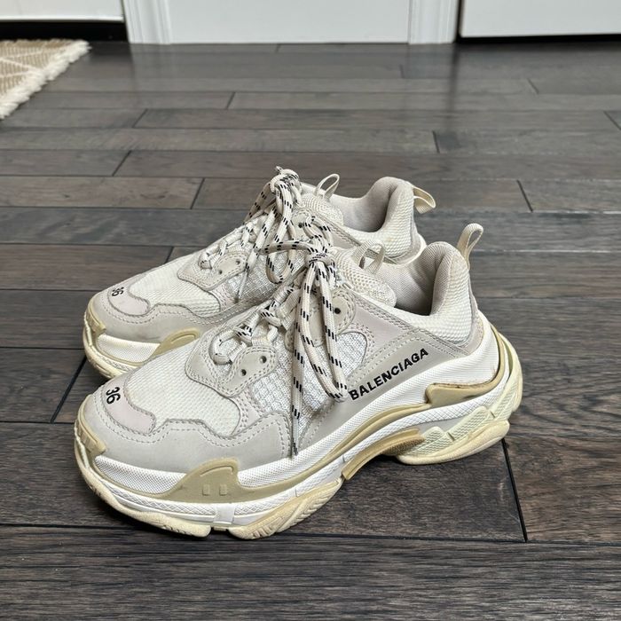 Tênis Balenciaga TripleS