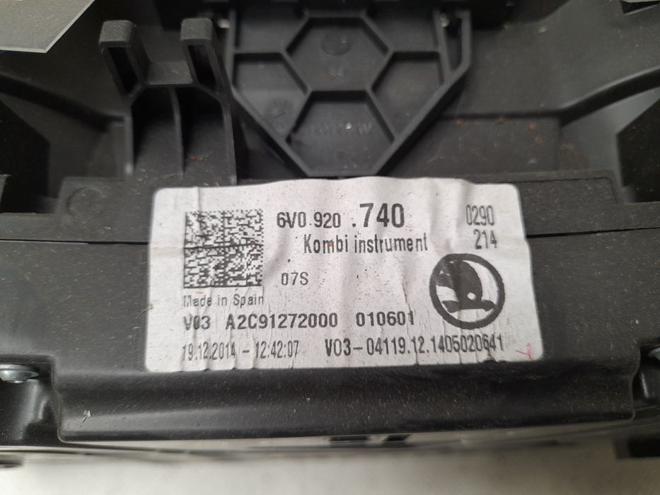 Quadrante / painel de instrumentos SKODA Fabia II Hatchback (542, 5J)